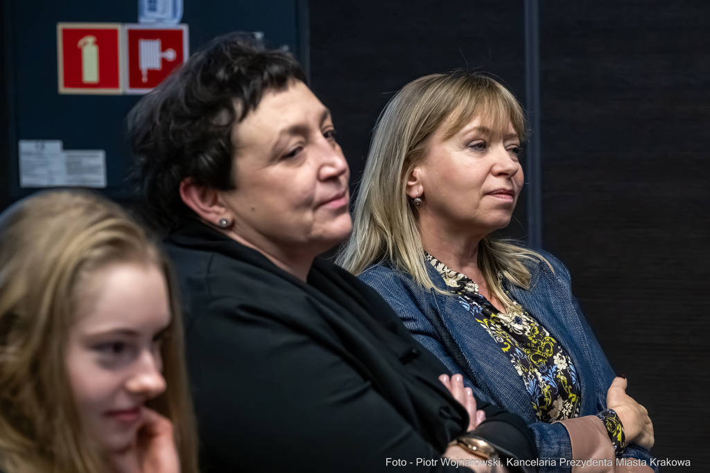 pw_147_005_piotr wojnarowski.jpg-Krystian Lupa odznaczony odznaką Honoris Gratia  Autor: P. Wojnarowski