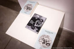 pw_147_018_piotr wojnarowski.jpg-Krystian Lupa odznaczony odznaką Honoris Gratia