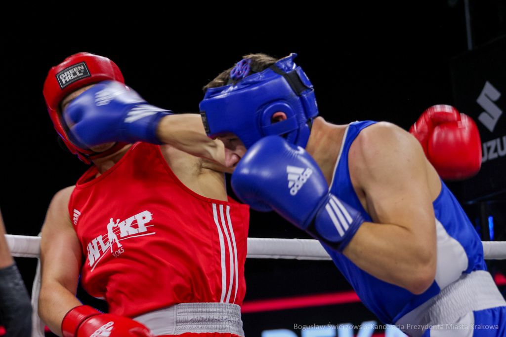 bs-231216-img_3912.jpg-Boks, Wisła, Majchrowski  Autor: B. Świerzowski