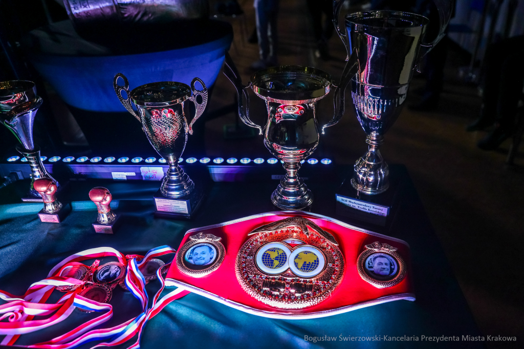 bs-231216-img_4014.jpg-Boks, Wisła, Majchrowski  Autor: B. Świerzowski