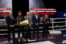 bs-231216-img_4440.jpg-Boks, Wisła, Majchrowski