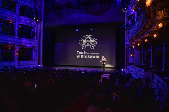 jg_231217_oto_0855.jpg-Teatr, Kurtyna Kobiet, Majchrowski
