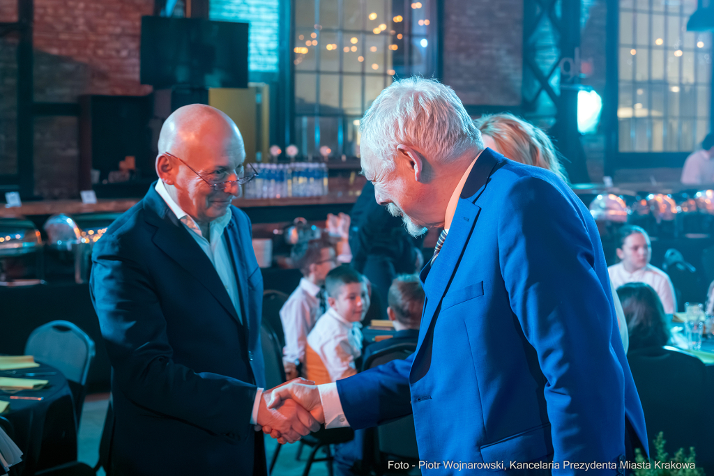 Hryniewiecka-Firlej, Majchrowski, Stara Zajezdnia, Honoris Gratia, Siemacha, kolędy  Autor: P. Wojnarowski