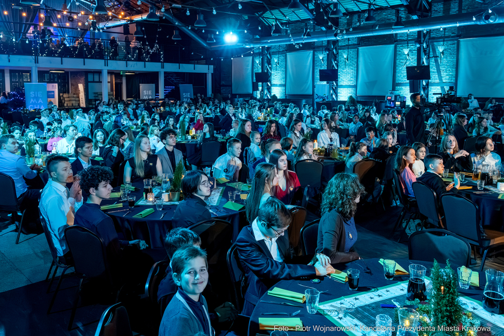 Hryniewiecka-Firlej, Majchrowski, Stara Zajezdnia, Honoris Gratia, Siemacha, kolędy  Autor: P. Wojnarowski