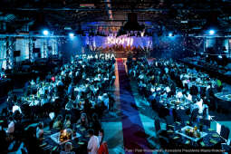 Hryniewiecka-Firlej, Majchrowski, Stara Zajezdnia, Honoris Gratia, Siemacha, kolędy