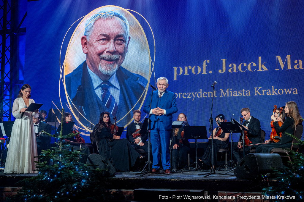 Hryniewiecka-Firlej, Majchrowski, Stara Zajezdnia, Honoris Gratia, Siemacha, kolędy  Autor: P. Wojnarowski