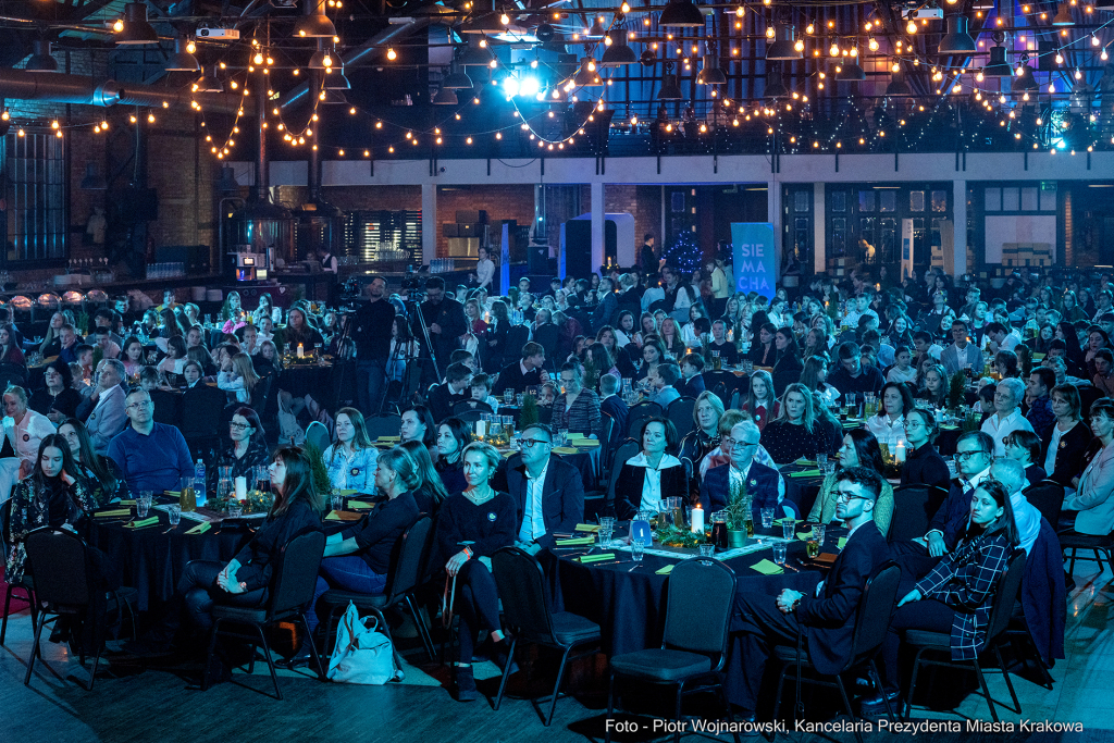 Hryniewiecka-Firlej, Majchrowski, Stara Zajezdnia, Honoris Gratia, Siemacha, kolędy  Autor: P. Wojnarowski