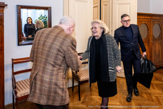 wręczenie, Penderecka, Majchrowski, Dyplom Jubileuszowy, Otofotokronika, Kraków
