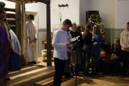 dscf6017.jpg-Uczniowskie Jasełka na Helclów.