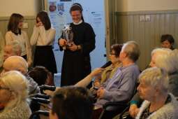 dscf6039.jpg-Uczniowskie Jasełka na Helclów.