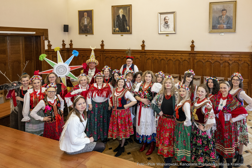 pw_168_001_fot. piotr wojnarowski.jpg-kolędowanie, Urząd Miasta Krakowa, Kulig Andrzej  Autor: P. Wojnarowski