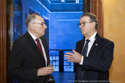 pw_169_006_fot. piotr wojnarowski.jpg-korpus, dyplomatyczny, spotkanie, Majchrowski, Kraków