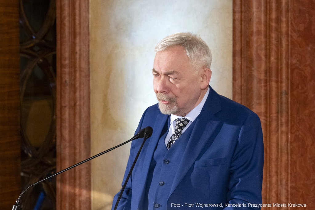 pw_169_019_fot. piotr wojnarowski.jpg-korpus, dyplomatyczny, spotkanie, Majchrowski, Kraków  Autor: P. Wojnarowski