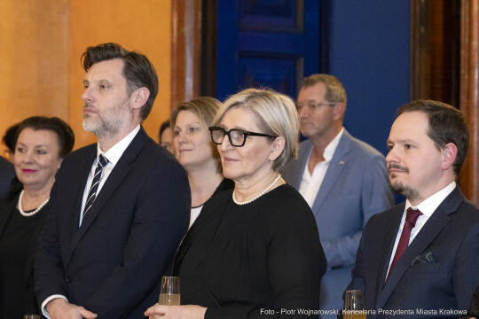 pw_169_028_fot. piotr wojnarowski.jpg-korpus, dyplomatyczny, spotkanie, Majchrowski, Kraków