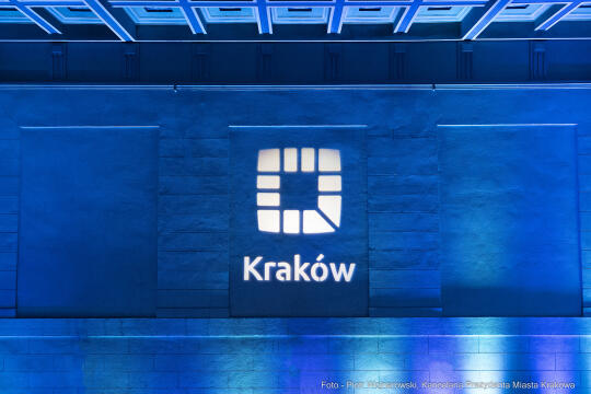 pw_169_030_fot. piotr wojnarowski.jpg-korpus, dyplomatyczny, spotkanie, Majchrowski, Kraków