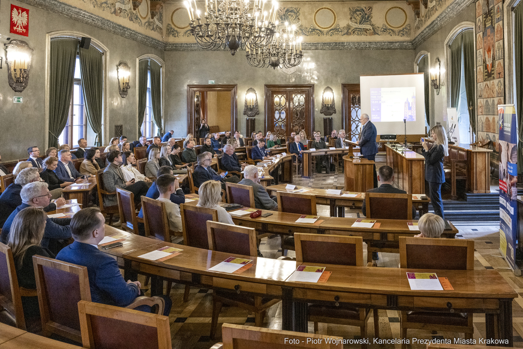 konferencja, Ukraina, Miasto-przestrzeń dla biznesu, synergia, Piekło, Majchrowski  Autor: P. Wojnarowski