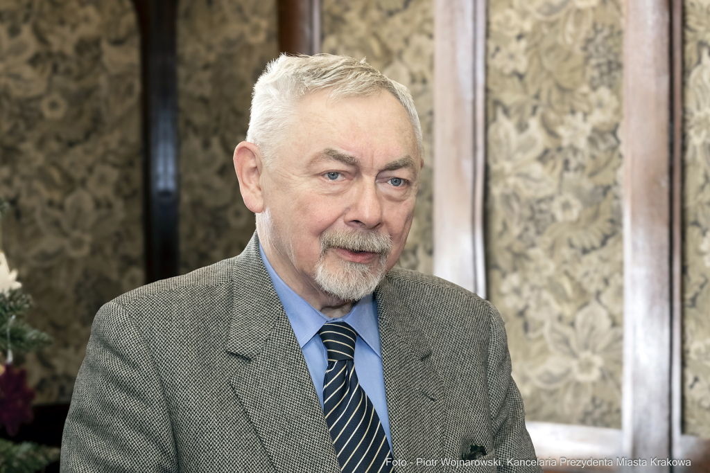 pw_172_016_fot. piotr wojnarowski.jpg-Sukiennice, KRAM, kupcy, Majchrowski, spotkanie  Autor: P. Wojnarowski