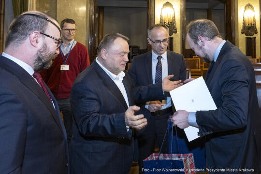 rady dzielnic, konwent, Kulig, Fryczek, Buszek, inauguracja, posiedzenie, spotkanie, przewodniczący