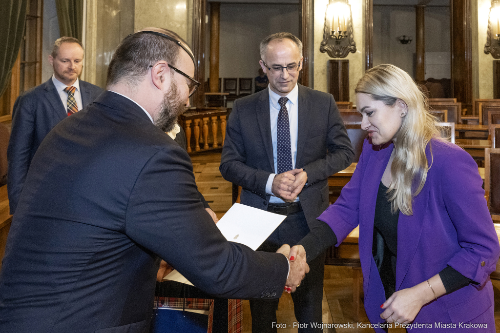 rady dzielnic, konwent, Kulig, Fryczek, Buszek, inauguracja, posiedzenie, spotkanie, przewodniczący  Autor: P. Wojnarowski