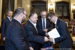 rady dzielnic, konwent, Kulig, Fryczek, Buszek, inauguracja, posiedzenie, spotkanie, przewodniczący