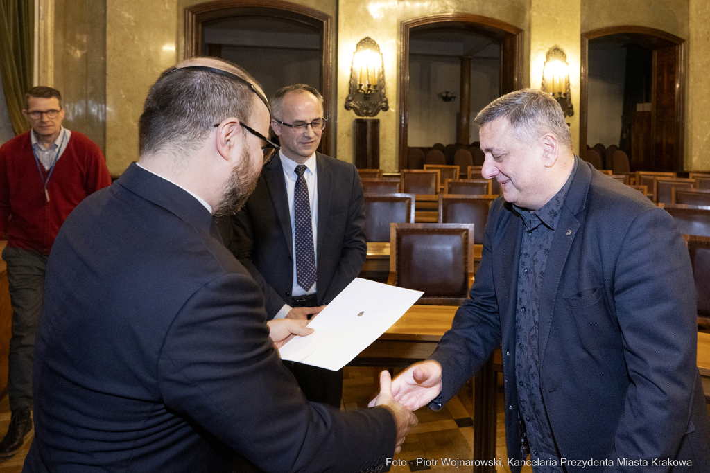 rady dzielnic, konwent, Kulig, Fryczek, Buszek, inauguracja, posiedzenie, spotkanie, przewodniczący  Autor: P. Wojnarowski