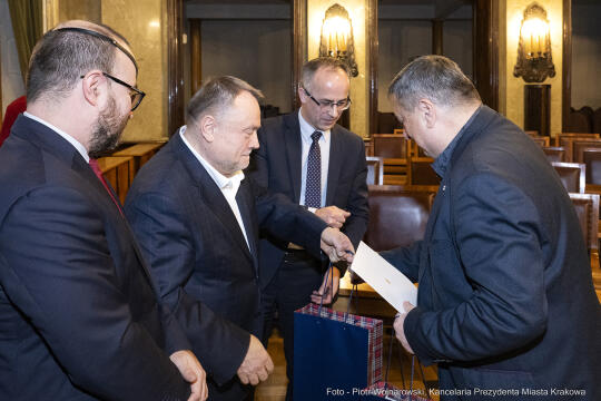 rady dzielnic, konwent, Kulig, Fryczek, Buszek, inauguracja, posiedzenie, spotkanie, przewodniczący