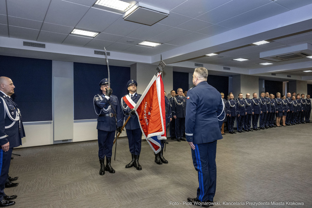 Policja, Ledzion, emerytura, Morajka, nominacja, Kraków, Kulig Andrzej, Kochańczyk, uroczystość  Autor: P. Wojnarowski