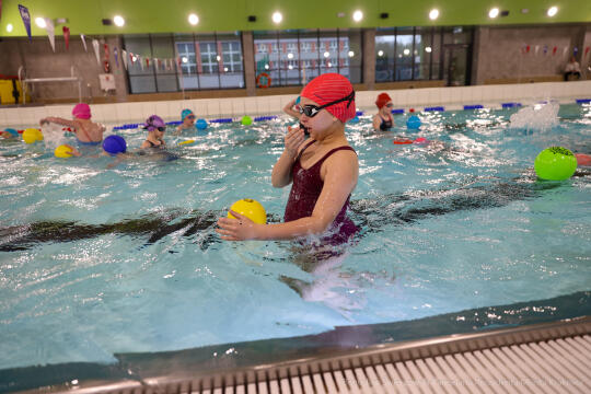 bs-240201-img_4110.jpg-Basen, Majchrowski