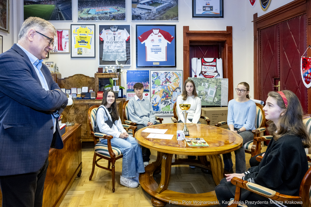 badminton, medaliści, Akademia Badmintona, Kraków, spotkanie, pełnomocnik, Janusz Kozioł  Autor: P. Wojnarowski