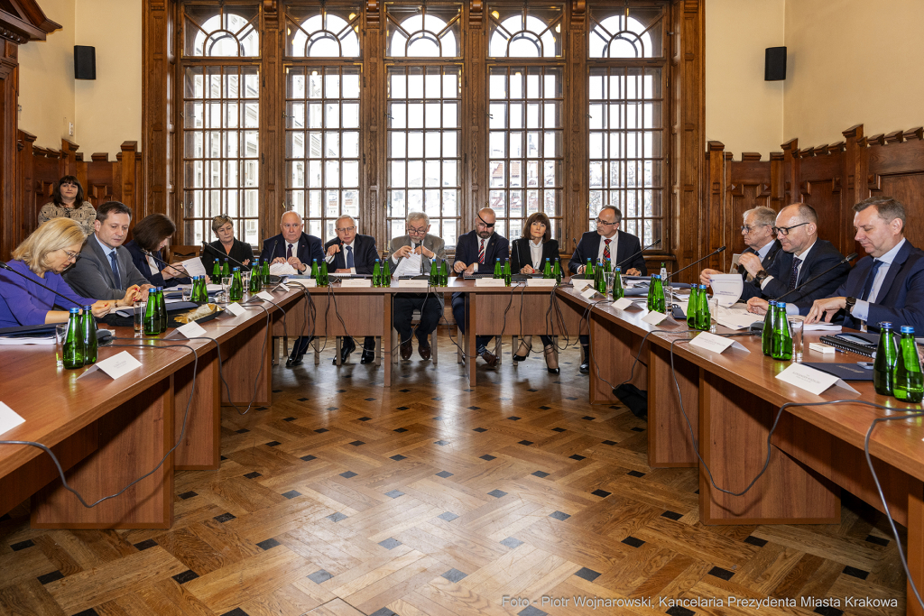 parlamentarzści, Majchrowski, spotkanie, Fedorowicz, Miszalski, Raś, Marek, Sowa, Wassermann, Gose  Autor: P. Wojnarowski