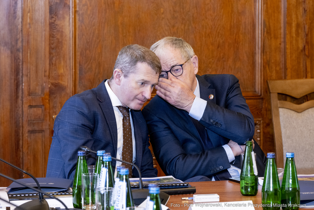 parlamentarzści, Majchrowski, spotkanie, Fedorowicz, Miszalski, Raś, Marek, Sowa, Wassermann, Gose  Autor: P. Wojnarowski