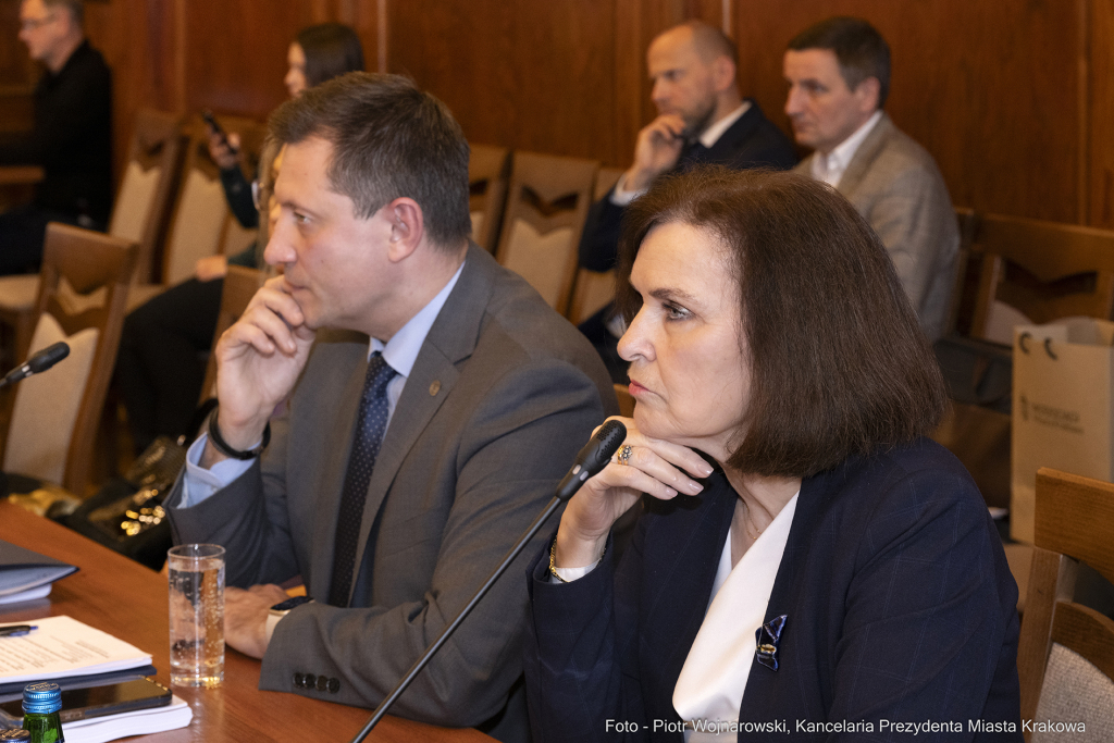 parlamentarzści, Majchrowski, spotkanie, Fedorowicz, Miszalski, Raś, Marek, Sowa, Wassermann, Gose  Autor: P. Wojnarowski