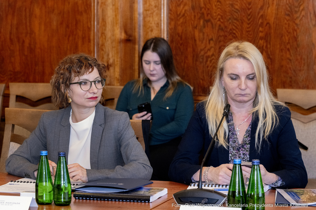 parlamentarzści, Majchrowski, spotkanie, Fedorowicz, Miszalski, Raś, Marek, Sowa, Wassermann, Gose  Autor: P. Wojnarowski