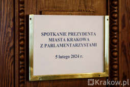 fr_20240205_0101.jpg-Spotkanie władz Krakowa z parlamentarzystami