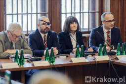 fr_20240205_0146.jpg-Spotkanie władz Krakowa z parlamentarzystami
