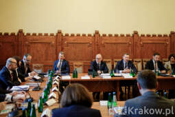 fr_20240205_0215.jpg-Spotkanie władz Krakowa z parlamentarzystami