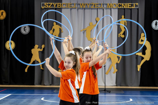 szkoła,  nr 89, os. Piastów, sala gimnastyczna, otwarcie, Majchrowski, Miszalski, Pietrzyk, otofot