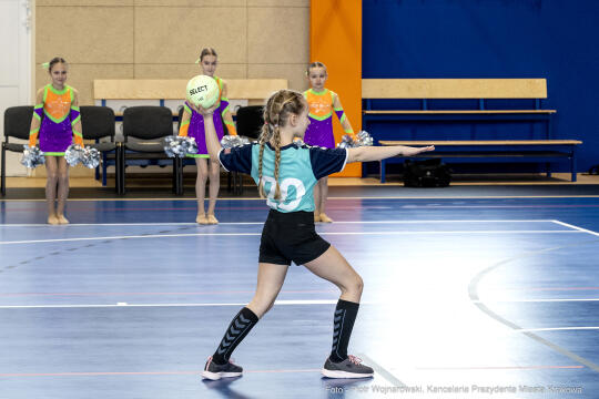 szkoła,  nr 89, os. Piastów, sala gimnastyczna, otwarcie, Majchrowski, Miszalski, Pietrzyk, otofot