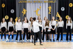 szkoła,  nr 89, os. Piastów, sala gimnastyczna, otwarcie, Majchrowski, Miszalski, Pietrzyk, otofot