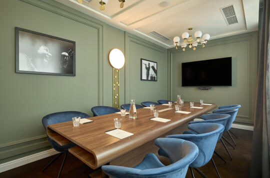 Hotel Saski Kraków Curio Collection by Hilton