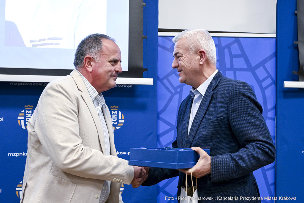 gala, plebiscyt, XXIX, piłka nożna, Małopolska, najlepszy piłkarz, najlepszy trener, Majchrowski  Autor: P. Wojnarowski