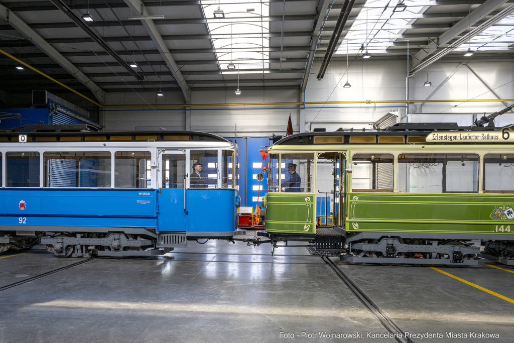 burmistrz, Norymbergi, Kośmider, Vogel, Zeppelin, tramwaj, prezetacja, wagon, Brożka, MPK, odnowie  Autor: P. Wojnarowski