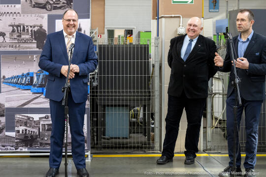 burmistrz, Norymbergi, Kośmider, Vogel, Zeppelin, tramwaj, prezetacja, wagon, Brożka, MPK, odnowie