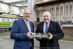 burmistrz, Norymbergi, Kośmider, Vogel, Zeppelin, tramwaj, prezetacja, wagon, Brożka, MPK, odnowie