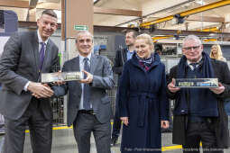 burmistrz, Norymbergi, Kośmider, Vogel, Zeppelin, tramwaj, prezetacja, wagon, Brożka, MPK, odnowie