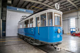 jg1_240214_krpl_202a4201.jpg-MPK w Krakowie wyremontowało dwa historyczne wagony Zeppelin