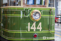 jg1_240214_krpl_202a4224.jpg-MPK w Krakowie wyremontowało dwa historyczne wagony Zeppelin