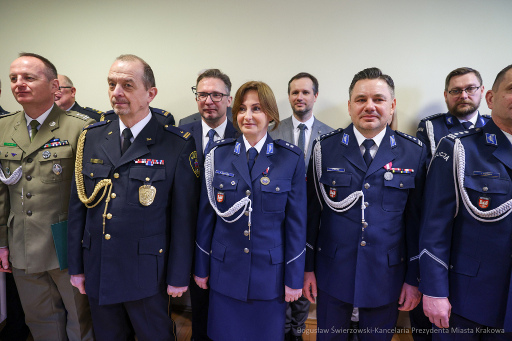 bs-240215-img_7691.jpg-Policja, Nowak, Majchrowski  Autor: B. Świerzowski