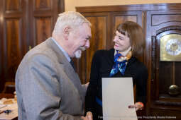 Delfina Jałowik, wręczenie, nominacja, Bunkier Sztuki, Majchrowski