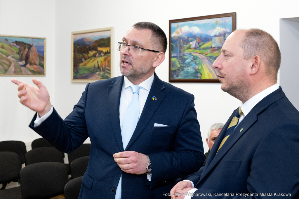 Ukranina, Korpus Dyplomatyczny, wojewoda, Kośmider, Klęczar, Konsulat, spotkanie, rocznica, solida  Autor: P. Wojnarowski